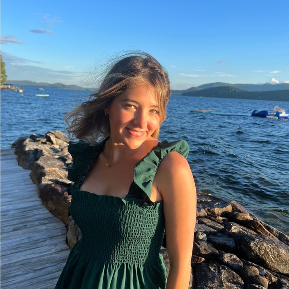 sarah_bartos